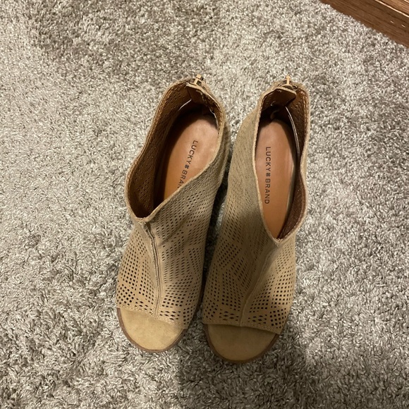 Lucky brand peep toe booties - Picture 1 of 2